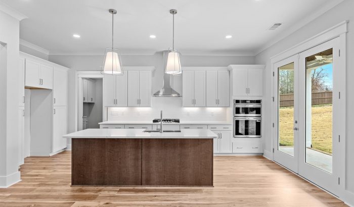 1557128-82ad07b5-52fd-4bda-a0f2-4a5c3e744930